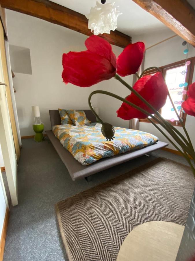 Duplex Arago Au Coeur De Sete, Comme Une Petite Maison Exterior photo
