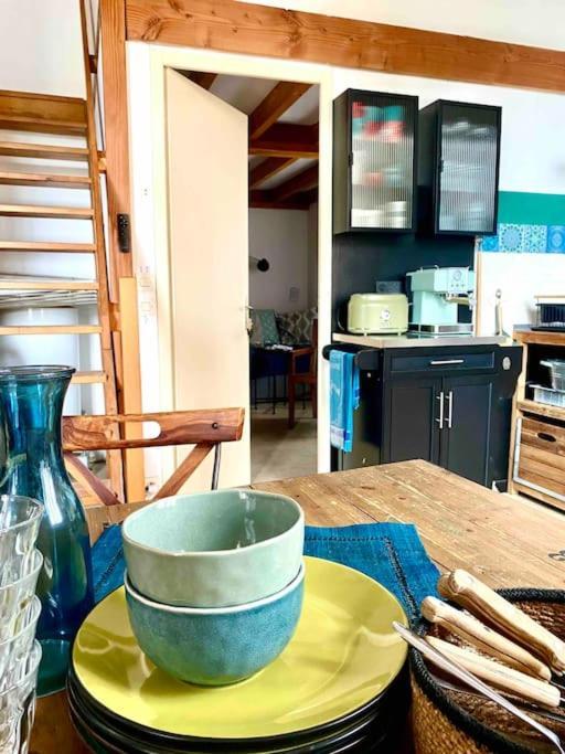 Duplex Arago Au Coeur De Sete, Comme Une Petite Maison Exterior photo